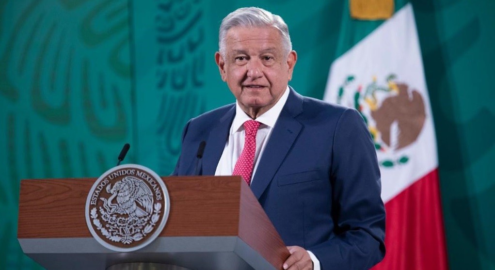 Lopez Obrador presenta al Congreso una reforma a la Ley de Hidrocarburos para aumentar la participacion del Estado en la industria