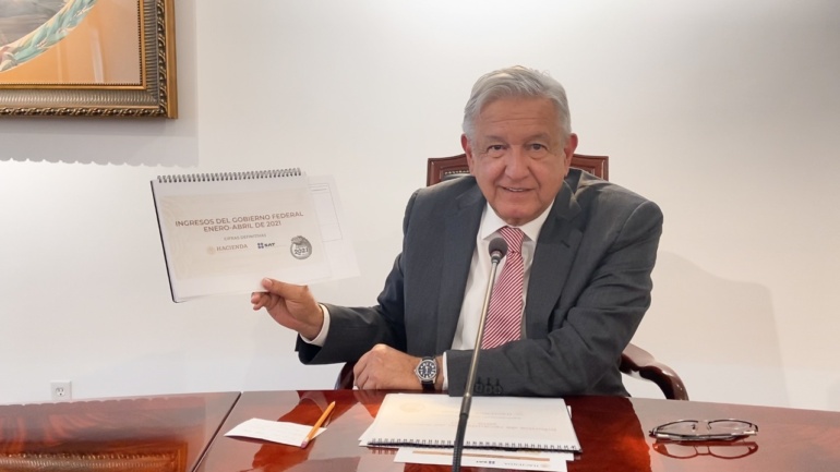 Destaca Lopez Obrador recaudacion estable contribuyentes ayudan al desarrollo del pais afirma