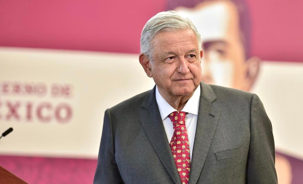 Aprobacion del PEF 2022 beneficiara a familias pobres Lopez Obrador agradece a diputados por votar en favor del pueblo