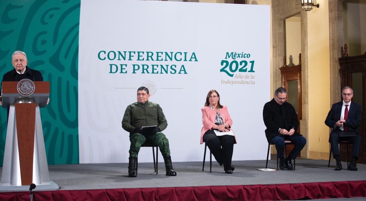 Avanzan acciones hacia la independencia energetica mejoraran condiciones laborales en Pemex reafirma Lopez Obrador