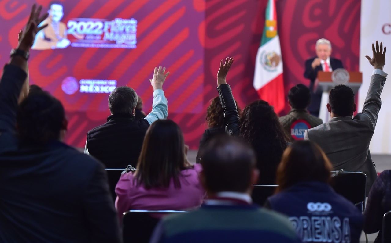 Voto de legisladores en reforma electrica demostrara sus convicciones afirma Lopez Obrador
