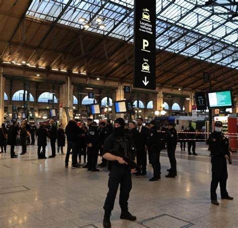 paris ataque tren